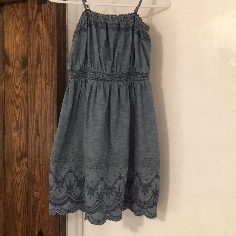 GAP Girls Denim Blue Chambray Embroidered Dress